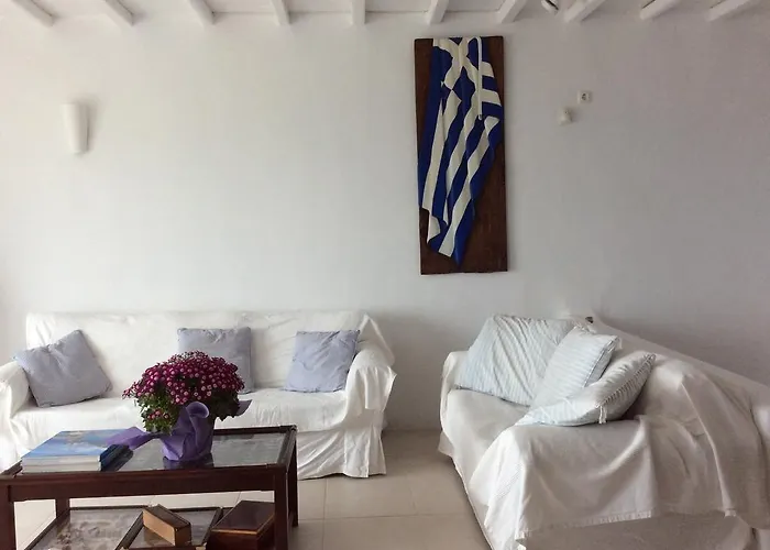 3 Bedroom Cycladic Lia Villa Kalafati