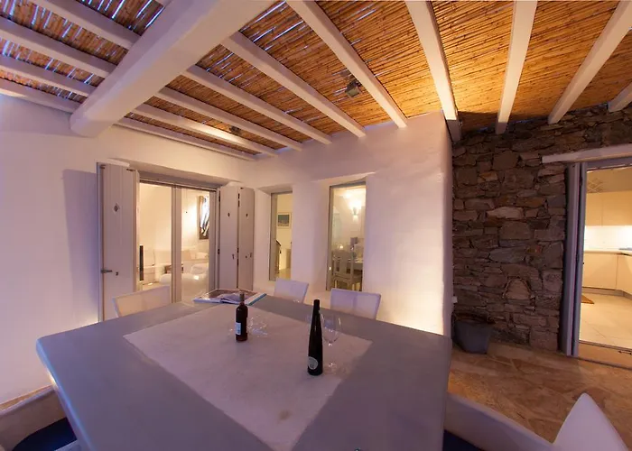 3 Bedroom Cycladic Lia Βίλα