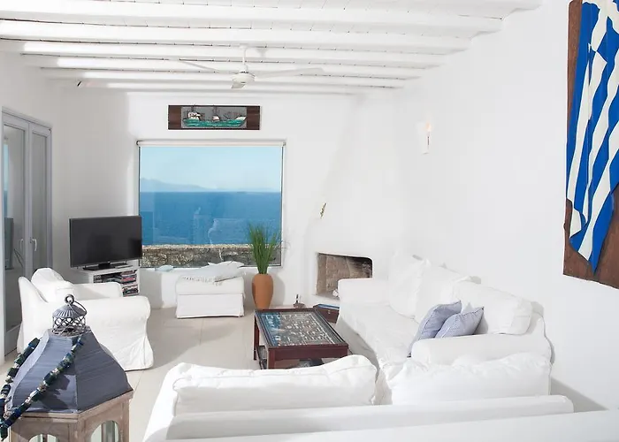 Villa 3 Bedroom Cycladic Lia Kalafati